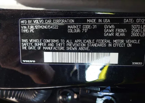 2022 Volvo S60 B5 R-Design z USA, uszkodzony, nr VIN 7JRL12TM2NG154522